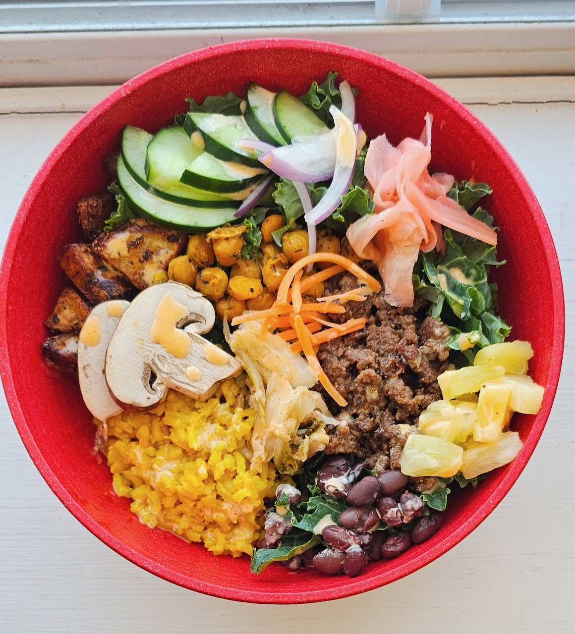 Community dining at 308 North Street