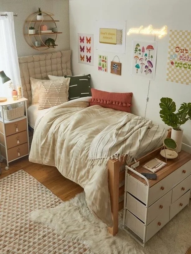 Student room at 308 North Street, photo 2